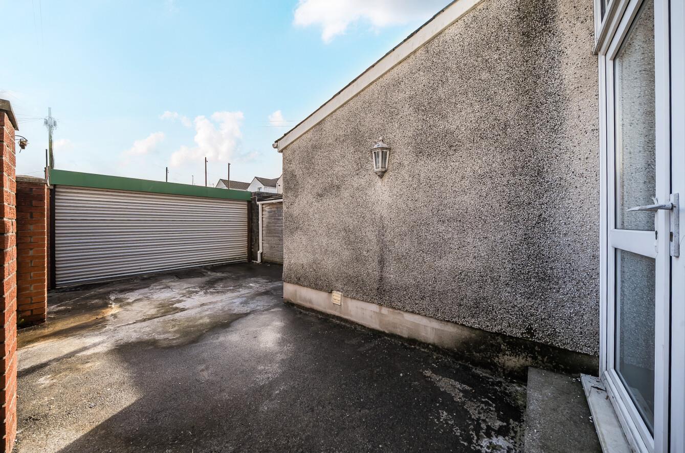 Queen Victoria Road, Llanelli, SA15 2TR